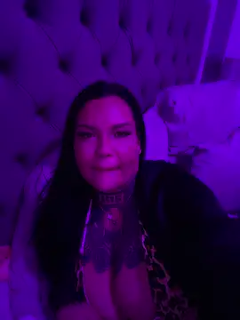 _MelinaCurves_のライブXXXチャット