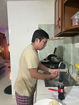 andrewmhilton_ 网络视讯表演