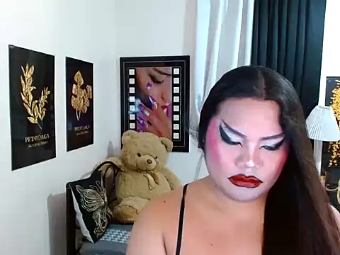 Chatroom XXX en direct de TSbrianaHugeCock