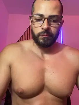 magnumchris 网络视讯表演