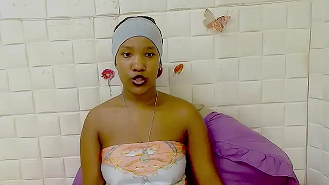 แชท XXX สดของ EroticSexyPrada