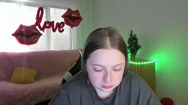 GirlPlayer Adlı Modelin Canlı XXX Sohbeti