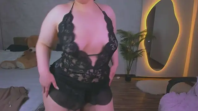 HwasaMoore Live XXX-Chat