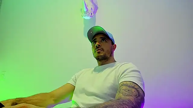 Онлайн чат XXX Dagoti