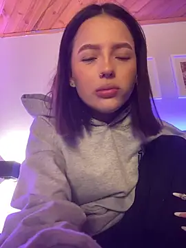 Sofia18_pinkk Live XXX-chat