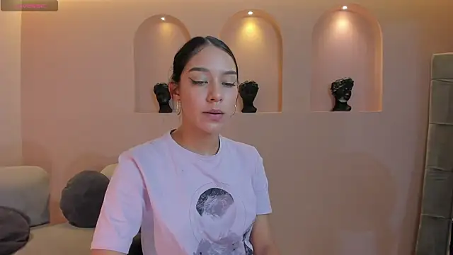 AmaliaCrus Chat XXX in diretta