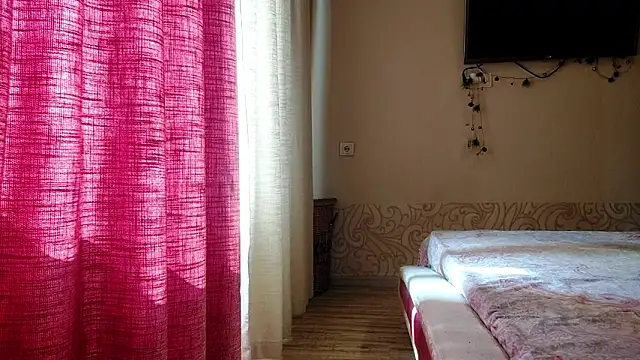 OlivaArashiro's Live XXX Chat