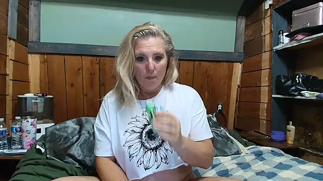 lisaxlovexxx: απευθείας συνομιλία ΧΧΧ