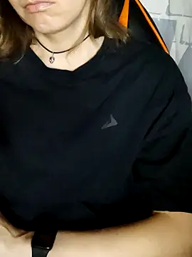 Aashikalaa Live XXX-Chat