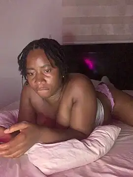 MISSMAYSROOM Adlı Modelin Canlı XXX Sohbeti