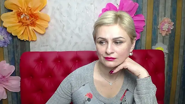 OliviaHorstのライブXXXチャット