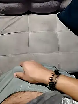 Briam777 – Kamerová šou