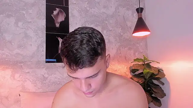 ian_jacob élő XXX-chatje