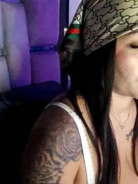 chelaqueen_ লাইভ XXX চ্যাট