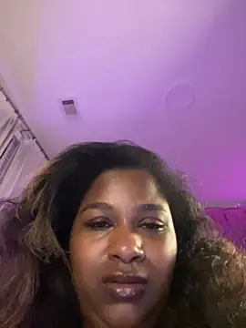 xoxoSELENAxoxo Adlı Modelin Canlı XXX Sohbeti