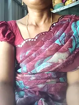 Gautami-telugun Live XXX chat