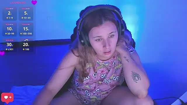 bonnie_moon_ live XXX chat