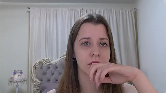 AgataAisittのライブXXXチャット