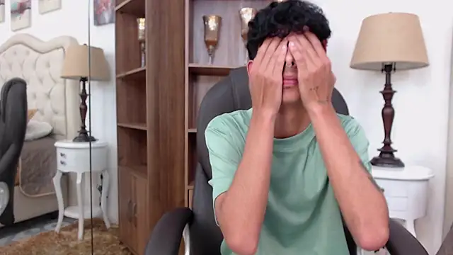 Ibratxandy Chat XXX live