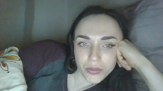 Trinsy_Love's Live XXX Chat