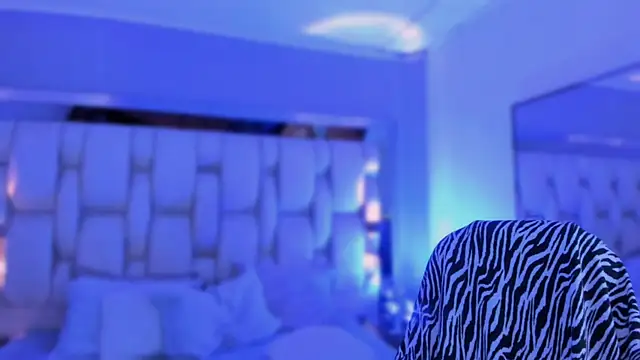 Онлайн чат XXX revenmiller_