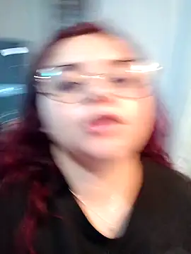 CURVY-HORNY Live XXX-Chat