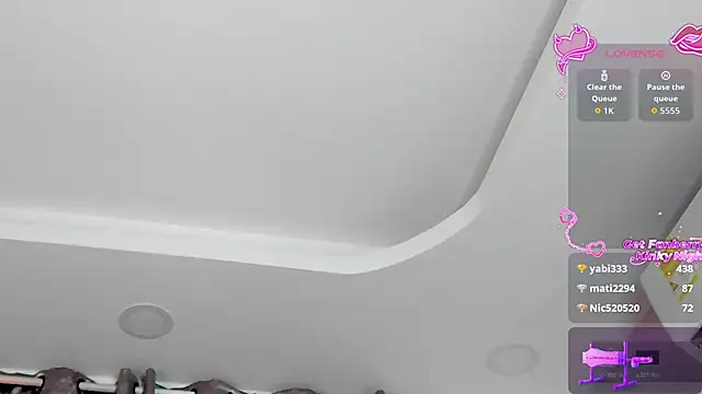 Chat XXX ao vivo de SaraRoy_