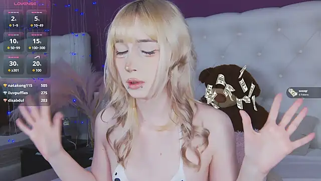 cutetomie's Live XXX Chat