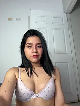 Trixie_pop's Live XXX Chat