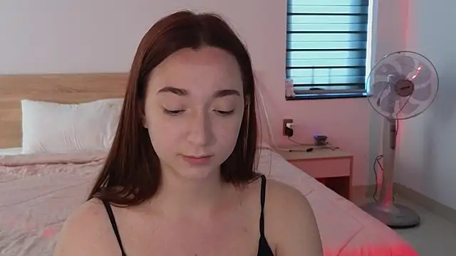 دردشة YasmineWest الجنسية المباشرة