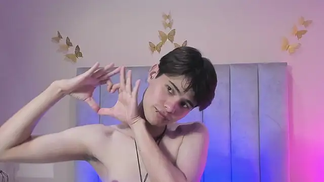 Derek_Sinn live XXX chat