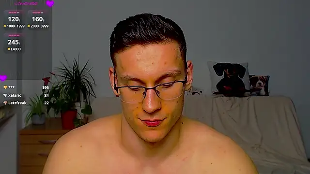 Živý XXX chat ZeinMiracles