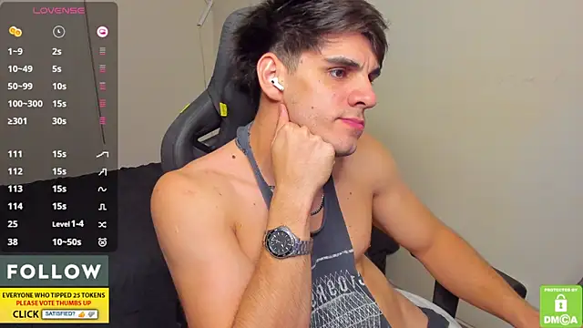 Živý XXX chat Derekksc