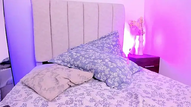 KaliBloom Live XXX-chat