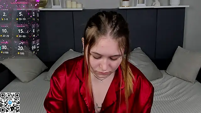 Chat XXX en directo de MilanaXHoney