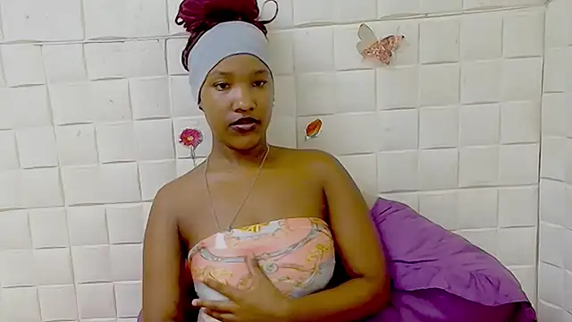 EroticSexyPrada – Live XXX-chat