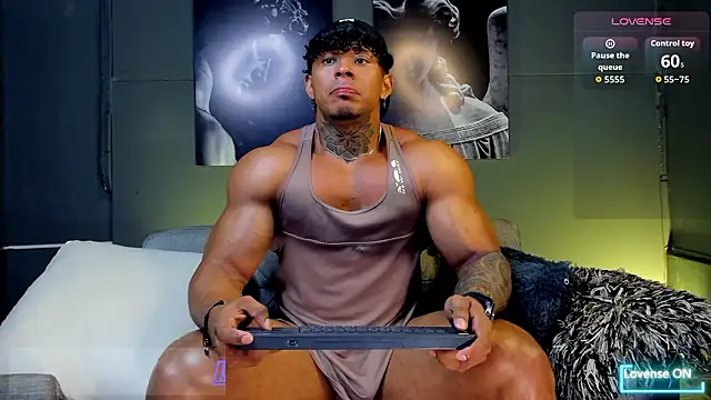 bradley_smith Chat XXX live