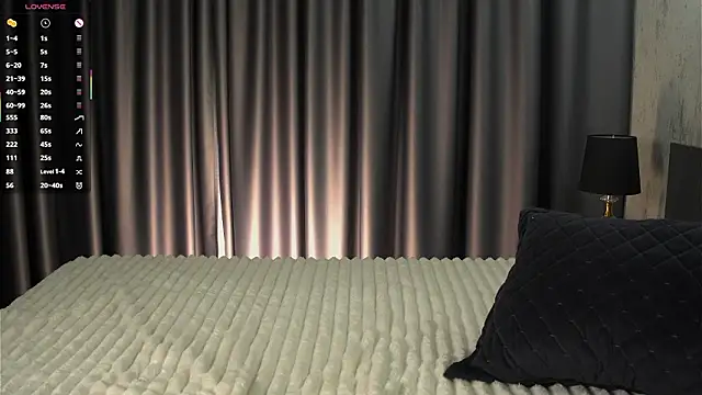 GeorginaCurvinのウェブカメラショー