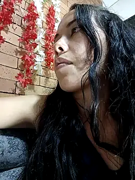 دردشة MiaForever1 الجنسية المباشرة