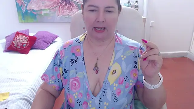 leonela_69's Live XXX Chat