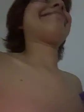 Eva_Feller69 Adlı Modelin Canlı XXX Sohbeti