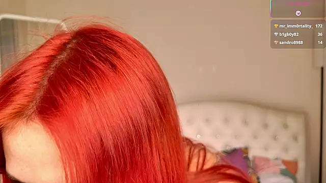 _Ava_Sky_ Chat XXX in diretta