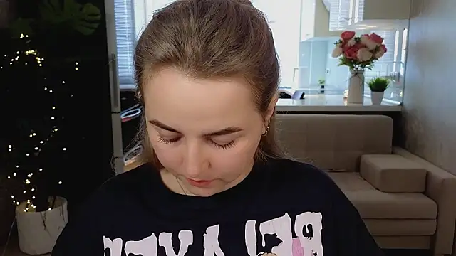 Mira_Mermayd Live XXX-chat