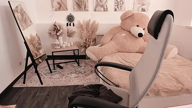 DiaAngell Chat XXX live