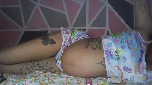 Show de thasmyni na webcam