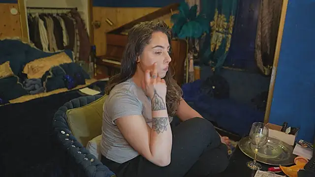 دردشة VanessaDoyle الجنسية المباشرة