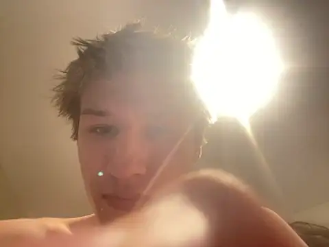 yourwhiteboy1 Live XXX Chat