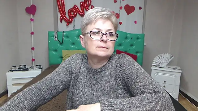 EmiliaGree Chat XXX in diretta