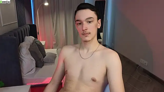 دردشة MoonlinSkinn الجنسية المباشرة