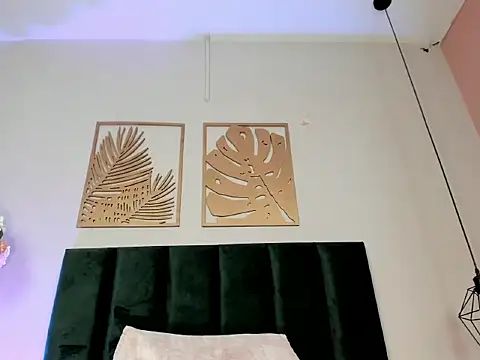 NoraDasilva Adlı Modelin Canlı XXX Sohbeti